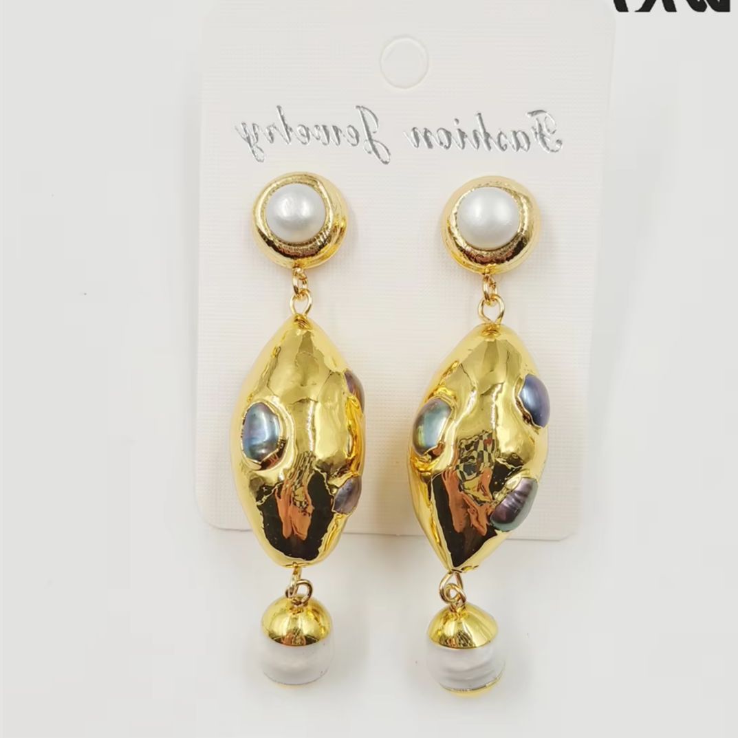 Vintage Fashion For Sale - WT-MPE087 WKT 2022 ต่างหูไข่มุกน้ำจืดแฟชั่น ลดราคา ต่างหูชุบทอง