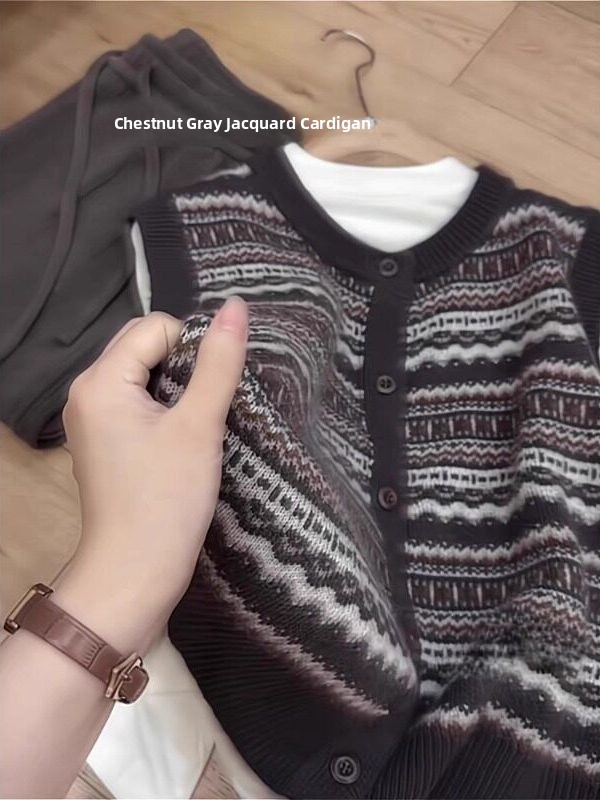เสื้อกั๊กคาร์ดิแกนถักสีเทา คอก - Vintage Fashion Faire บทวิจารณ์และราคา