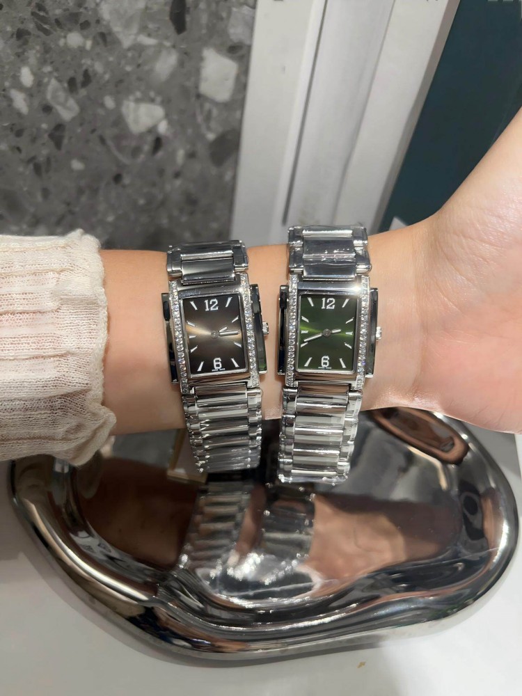 นาฬิกาข้อมือผู้หญิงดีไซน์คลาสส - Vintage Fashion Ideas บทวิจารณ์และราคา