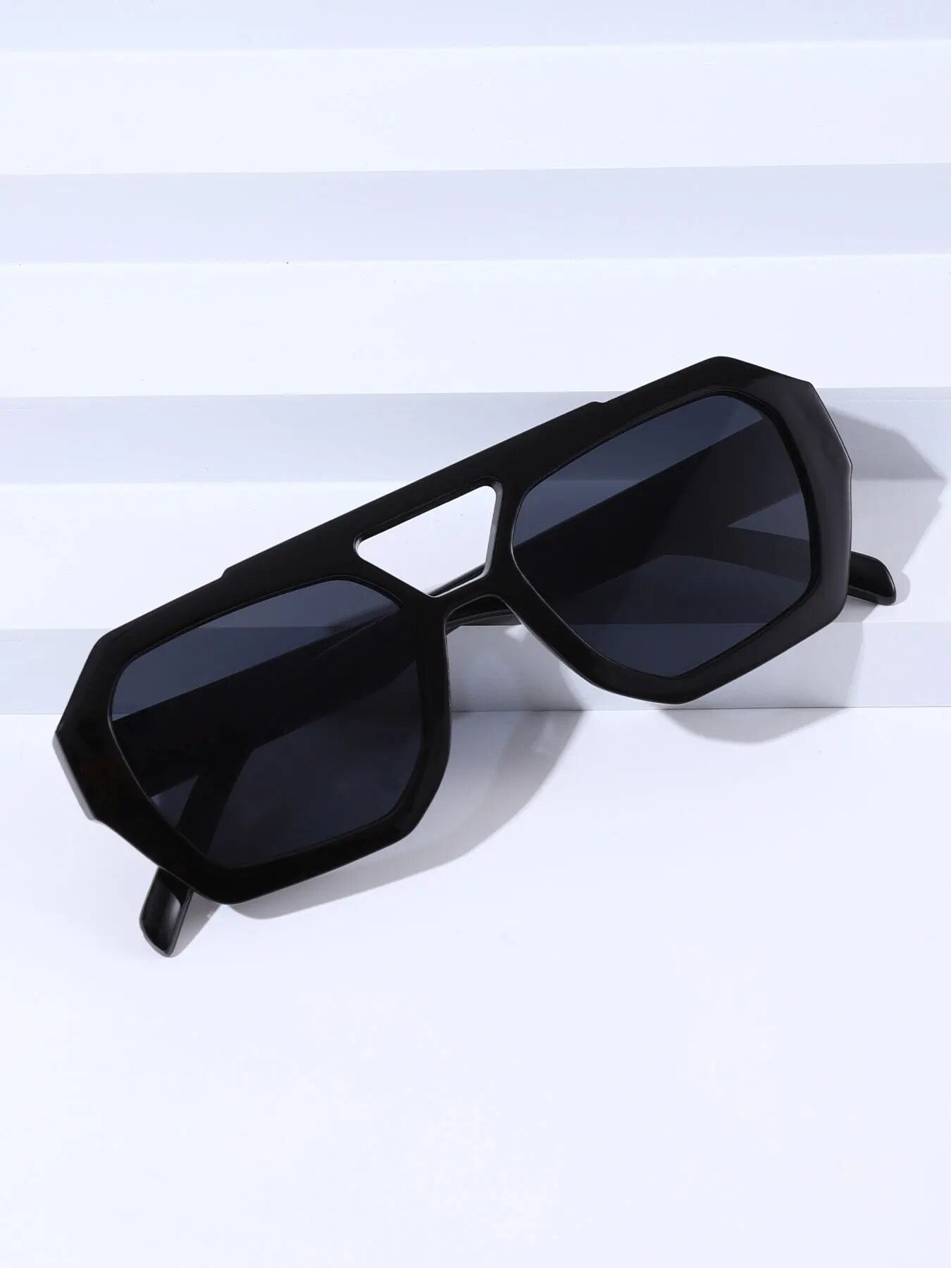 แฟชั่นวินเทจแว่นตากันแดดทรงสี่ - Vintage Fashion Luxury บทวิจารณ์และราคา
