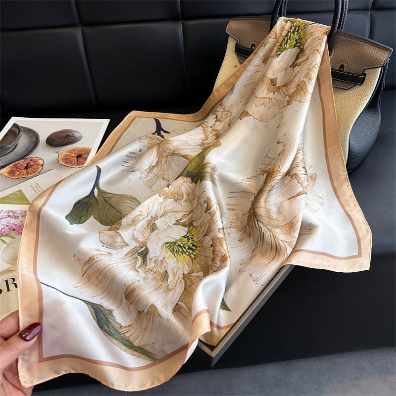 ผ้าพันคอซาตินลายดอกโบตั๋นสไตล์ - Vintage Fashion Exhibition บทวิจารณ์และราคา